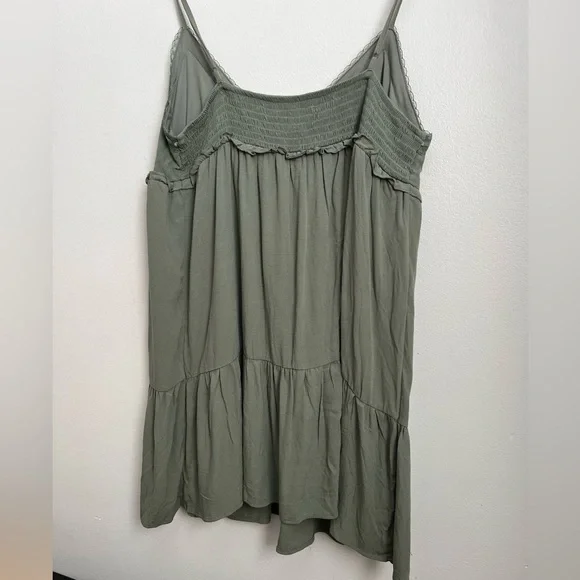 Aeropostale Olive Solid V-Neck Lace-Trimmed Babydoll
Slip Dress - Picture 5 of 13